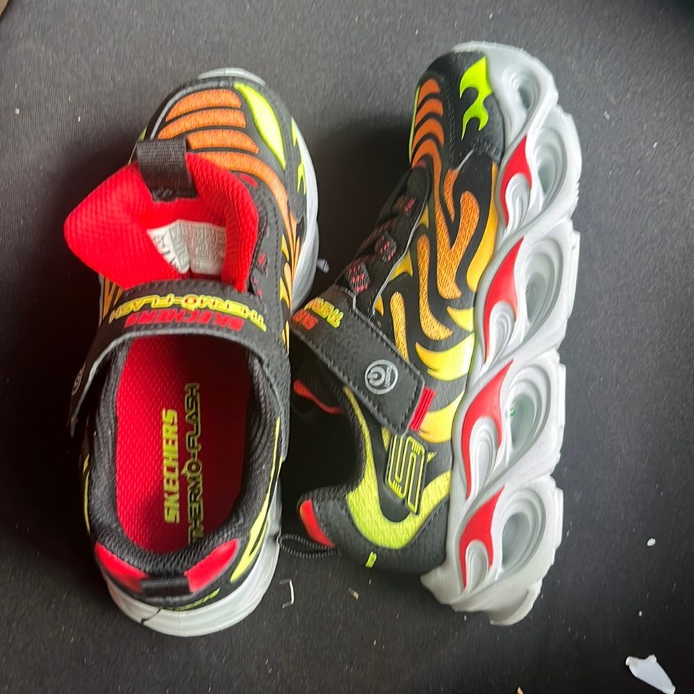Light-Up Sketchers On/Off Button